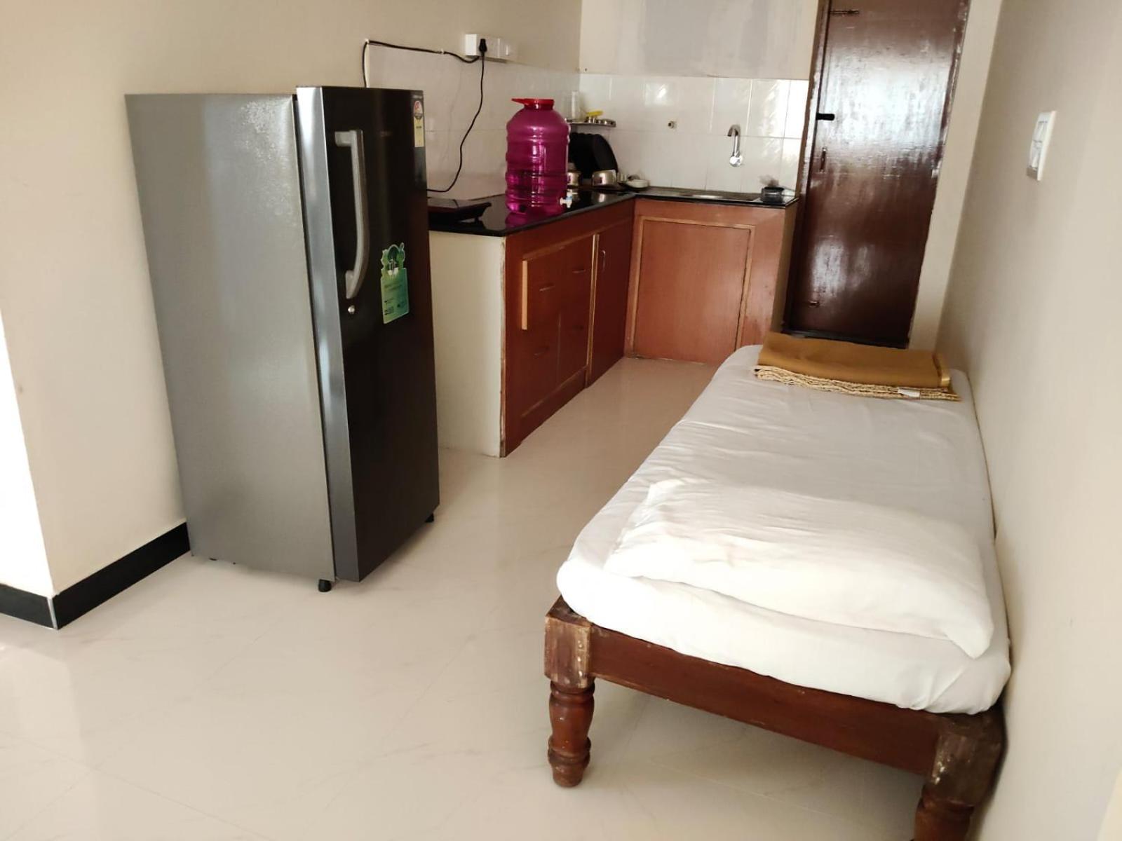 Nandan Elite Apartment *