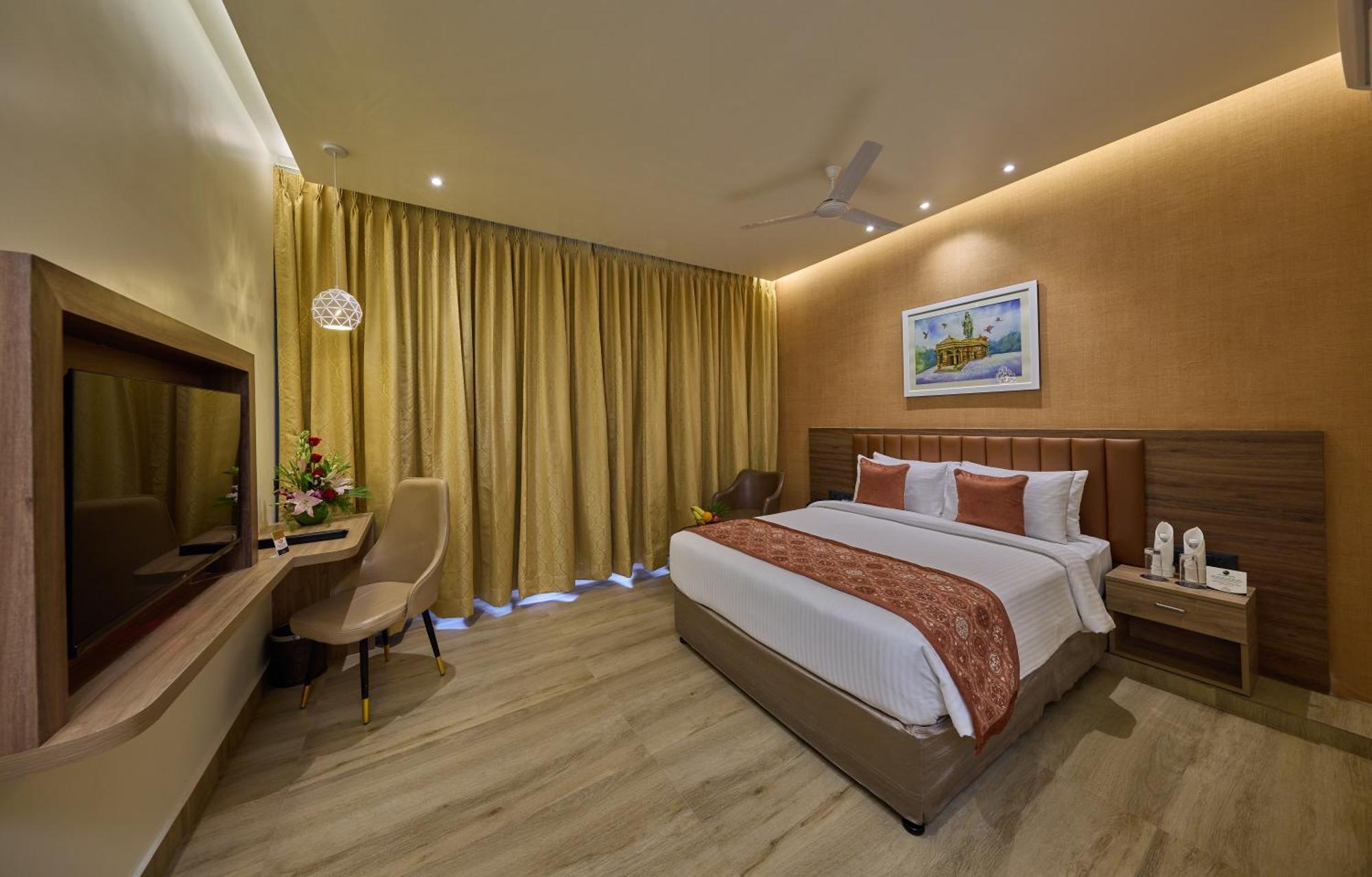 Grand Continent A Sarovar Portico Affiliate Hotel 3*