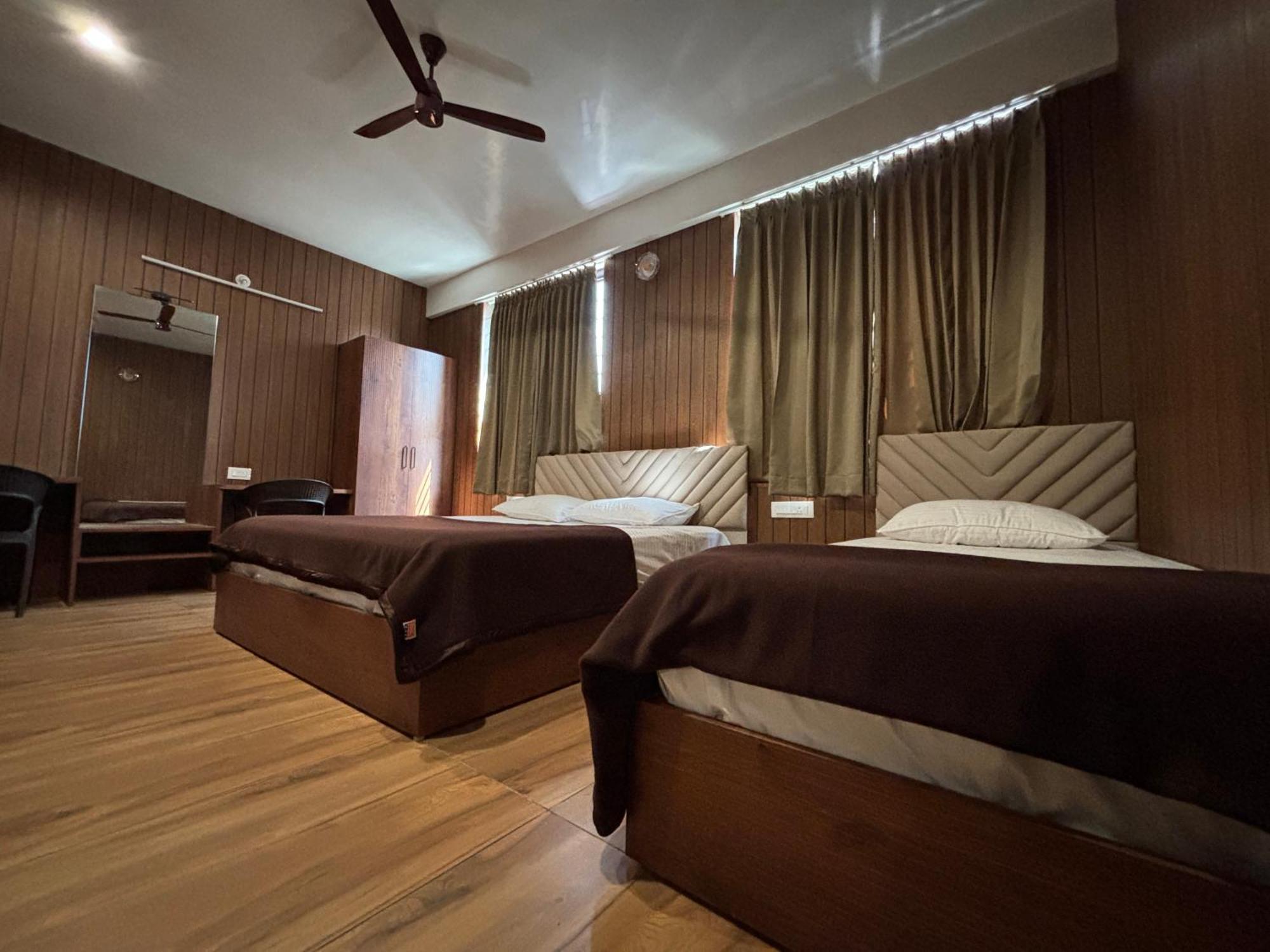 Grand Sapphire Hotel