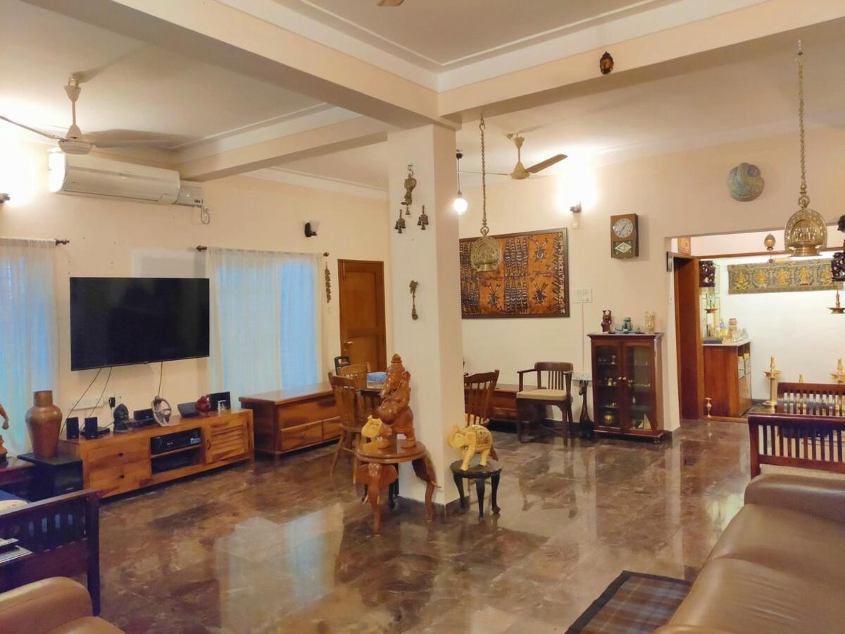 Garden Mindfully Laid Out & Furnished Villa
