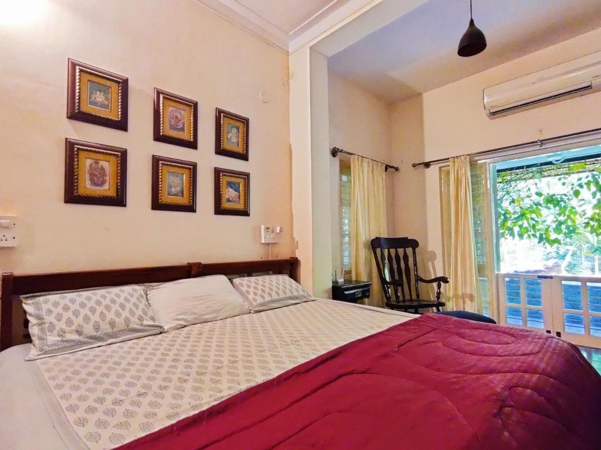 Garden Mindfully Laid Out & Furnished *