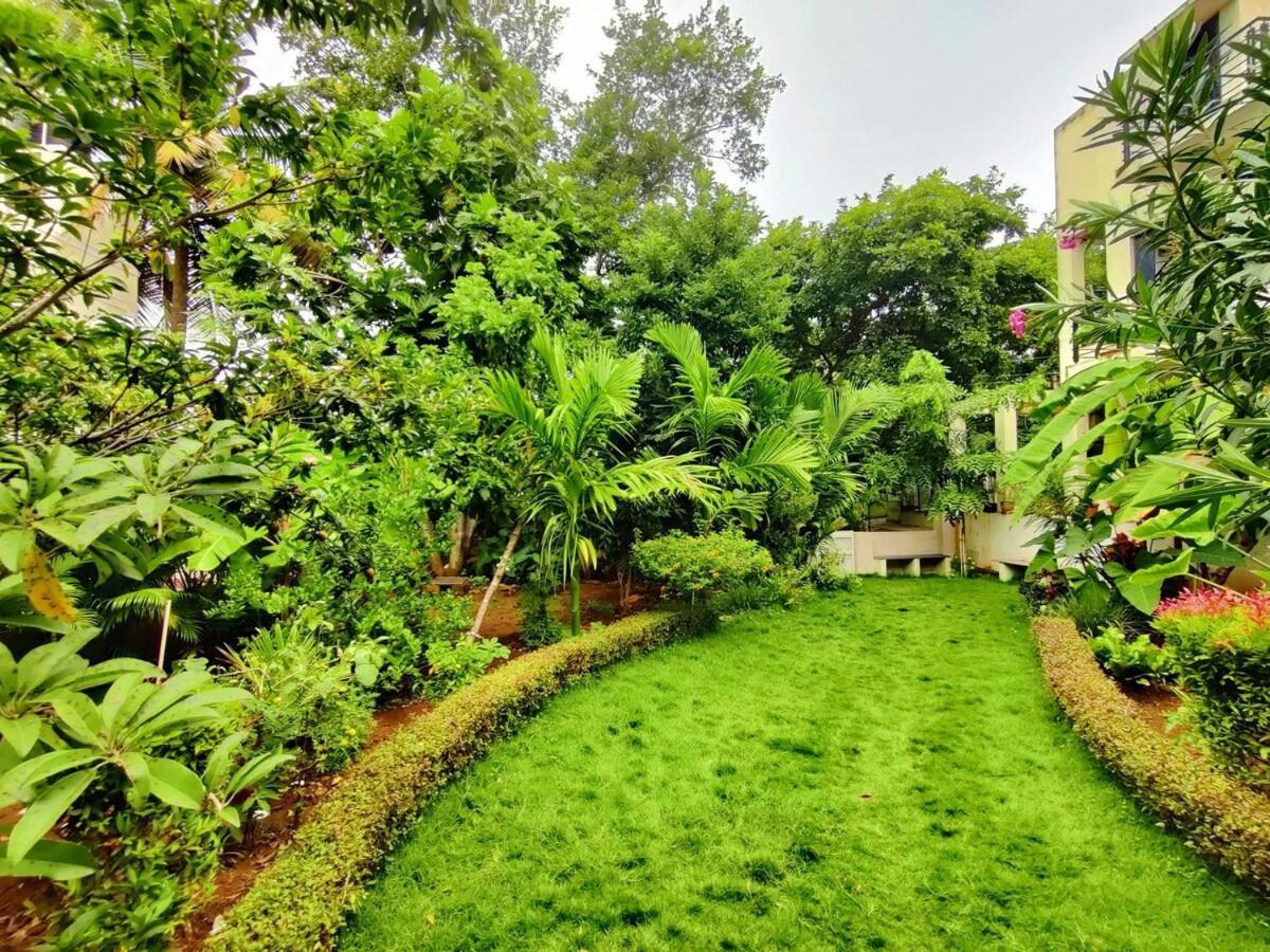 Garden Mindfully Laid Out & Furnished Villa