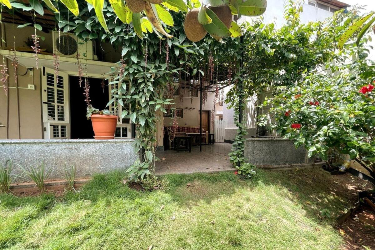 Garden Mindfully Laid Out & Furnished Villa *