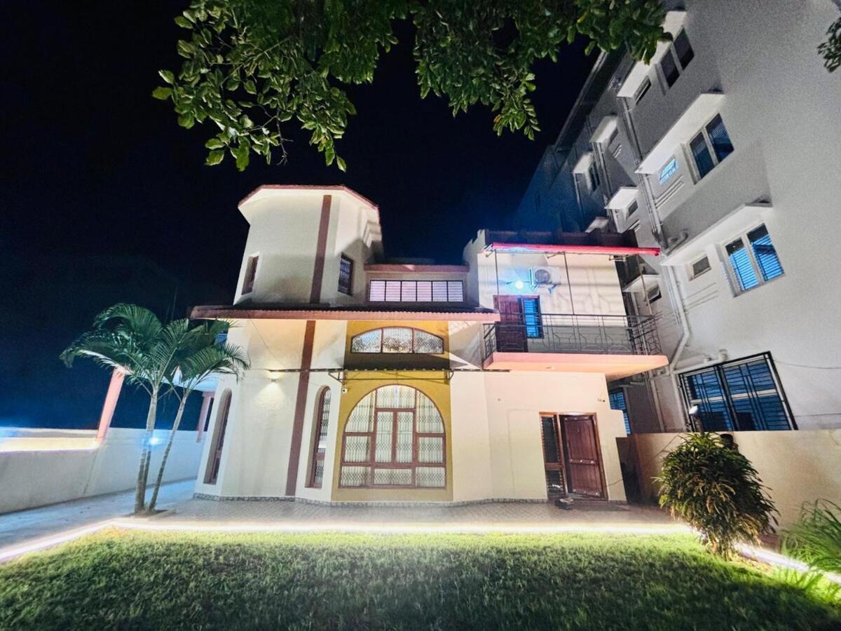 Majestic 5bhk Ac Bunglow * Mysore