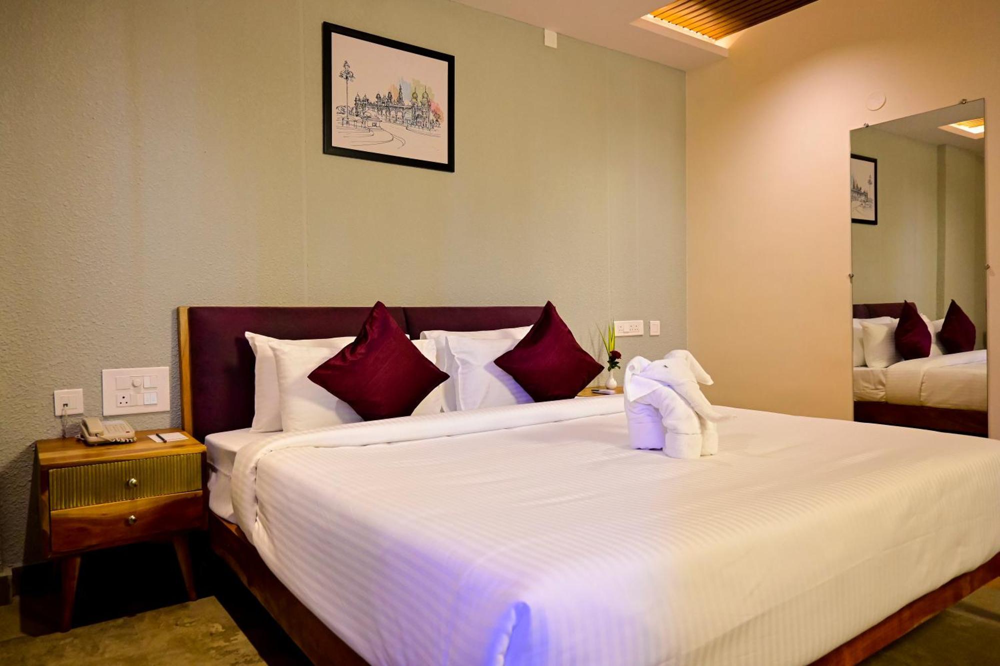 Tgi Livancia Hillside Hotel
