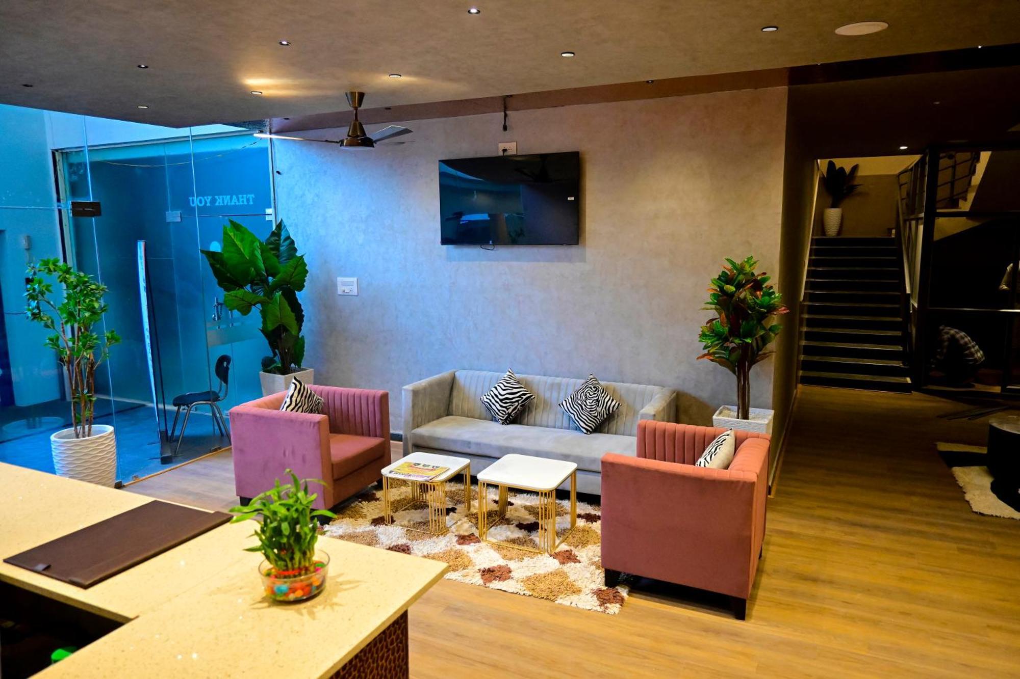 Tgi Livancia Hillside Hotel Mysore