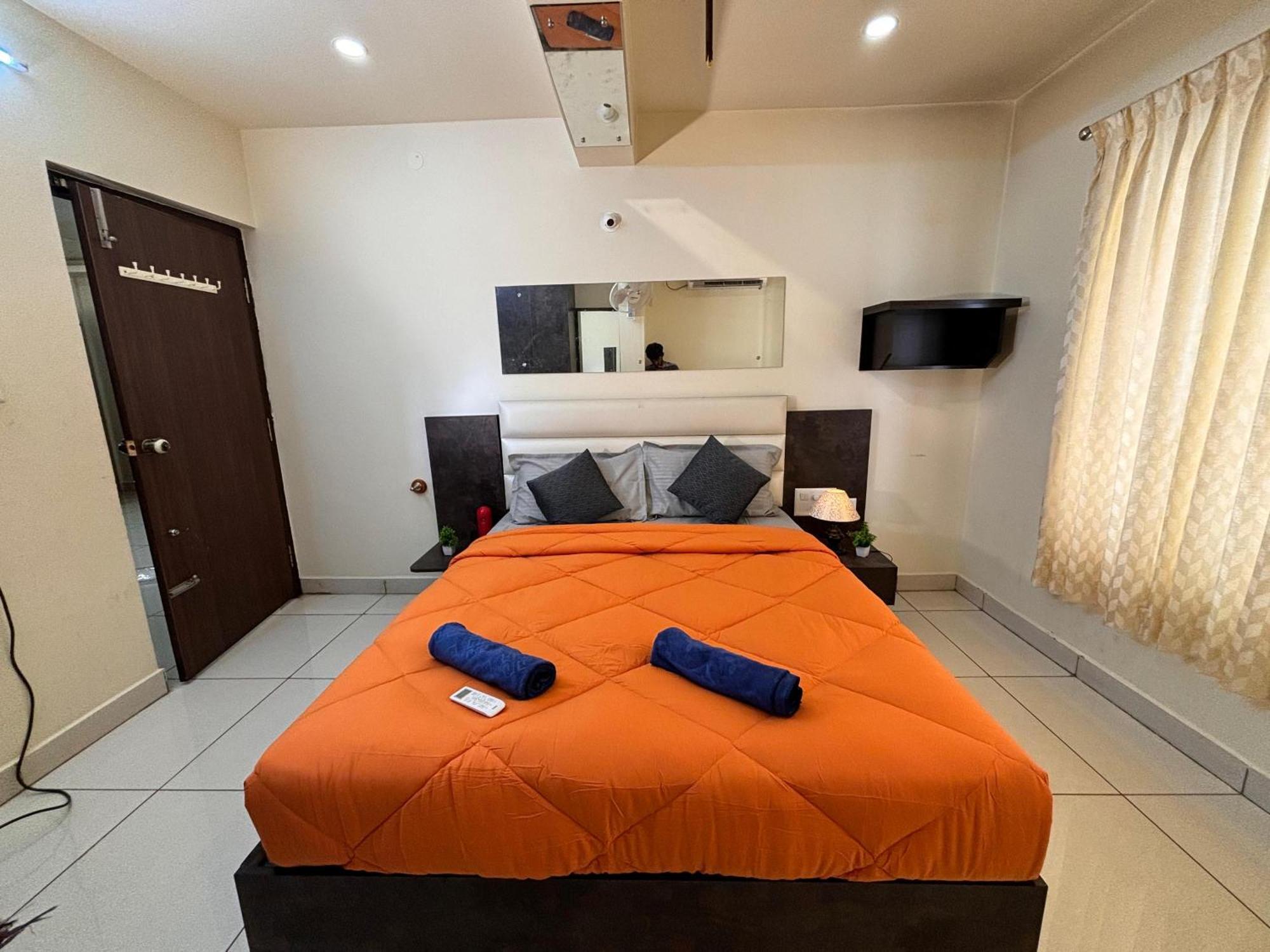 Apartment Silver Wings Service - 2bhk Ac Mysore