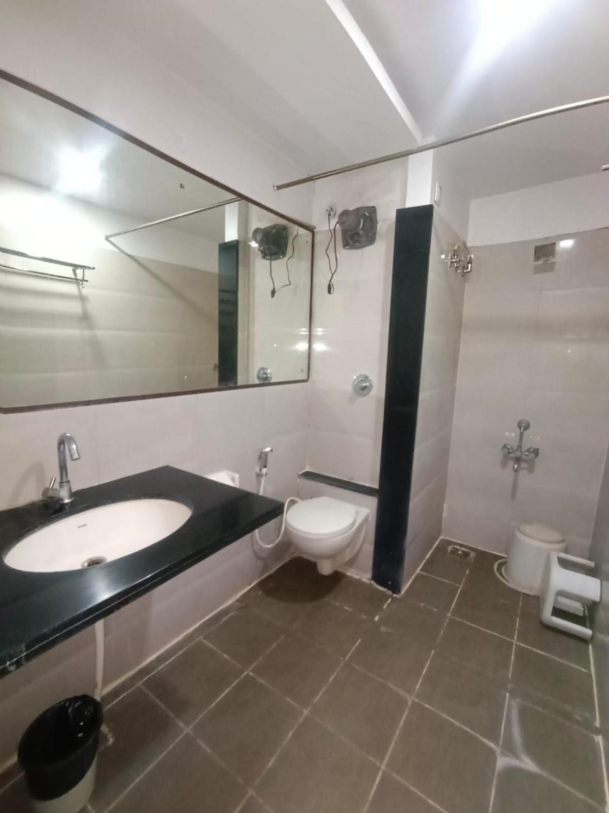 Center Residency Lodge Mysore