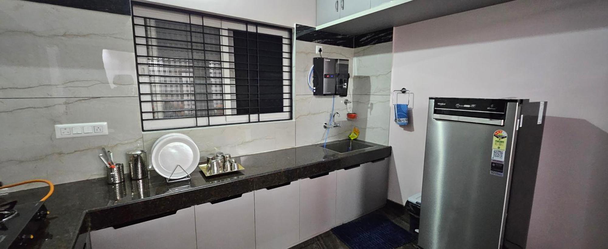 Rashmi Service Apartment