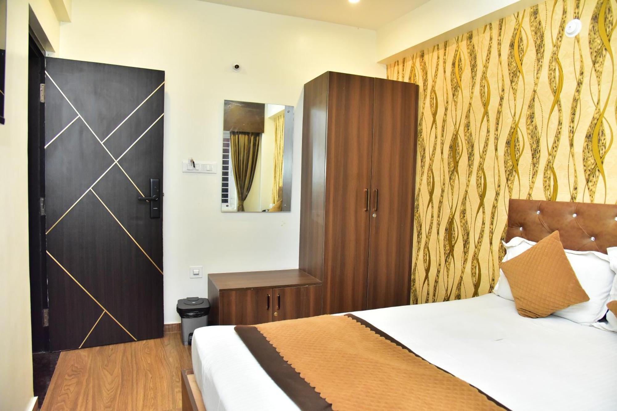 Meadows Hotel 3*