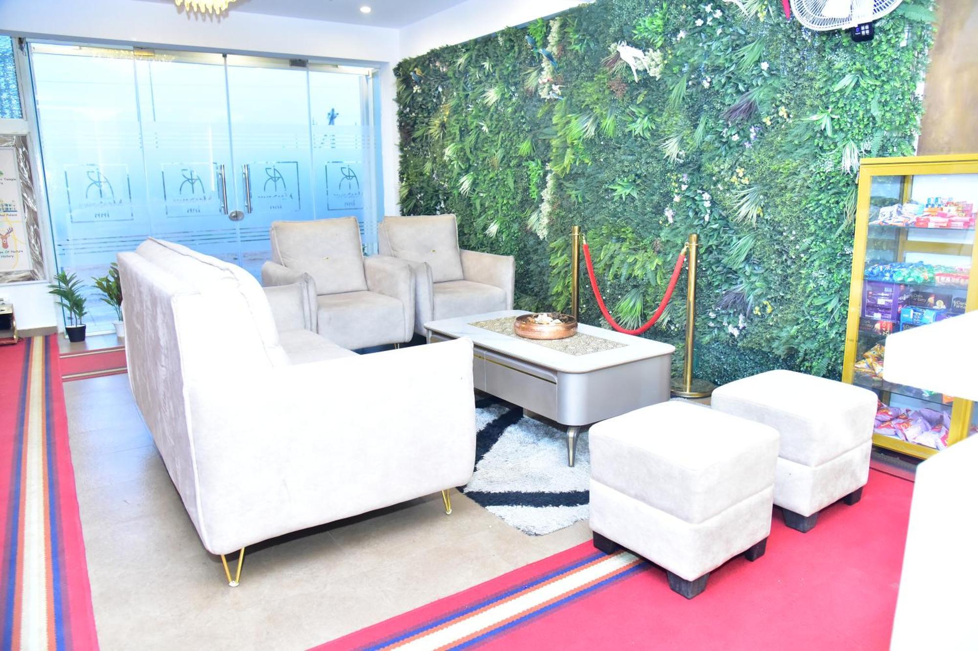 Meadows Hotel 3*