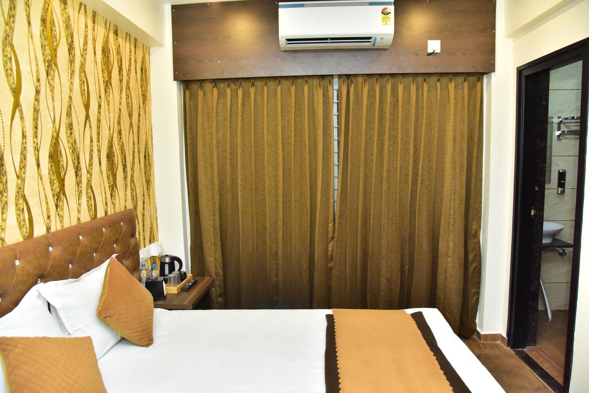 Meadows Hotel