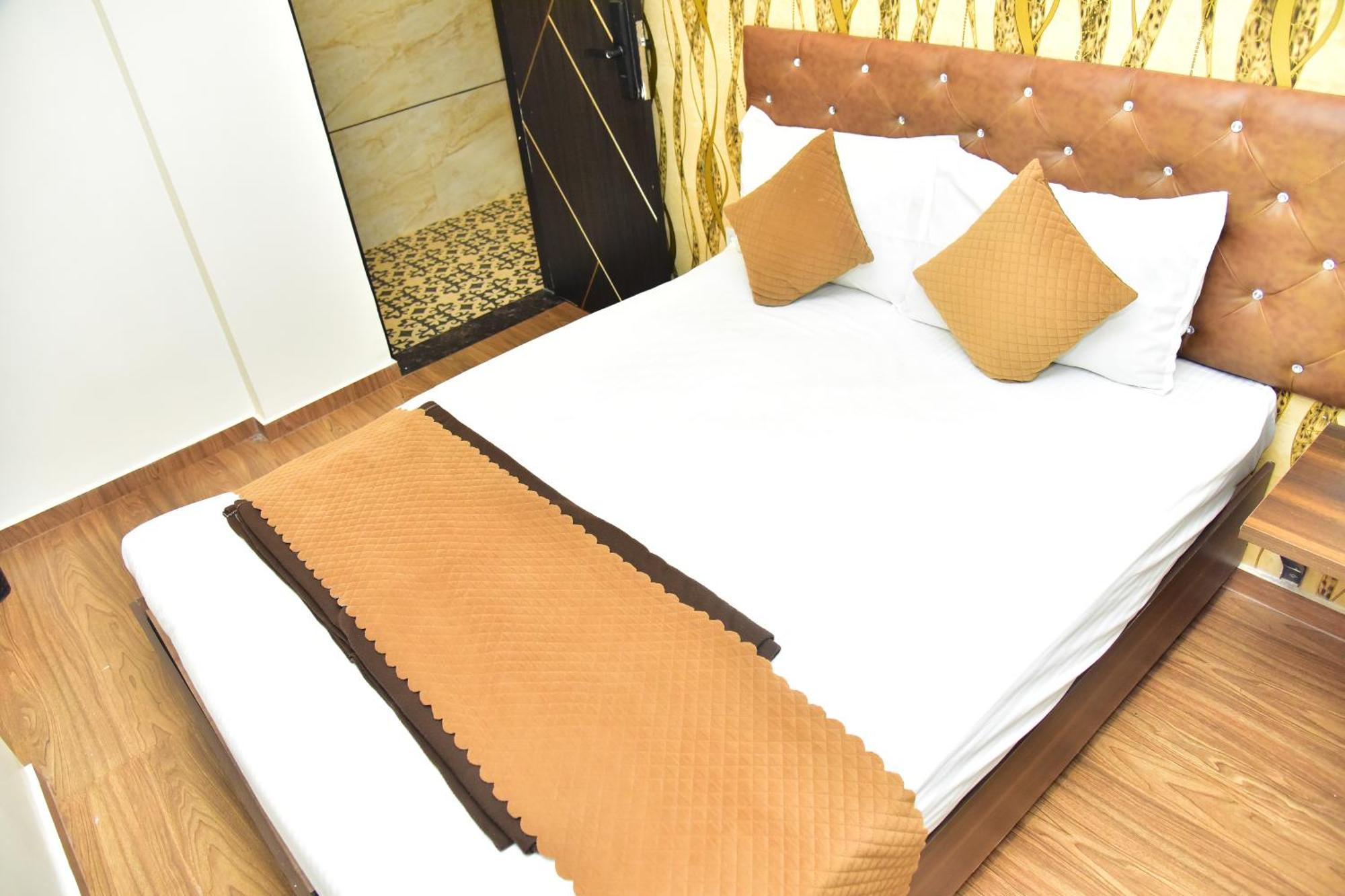 Meadows Hotel 3*