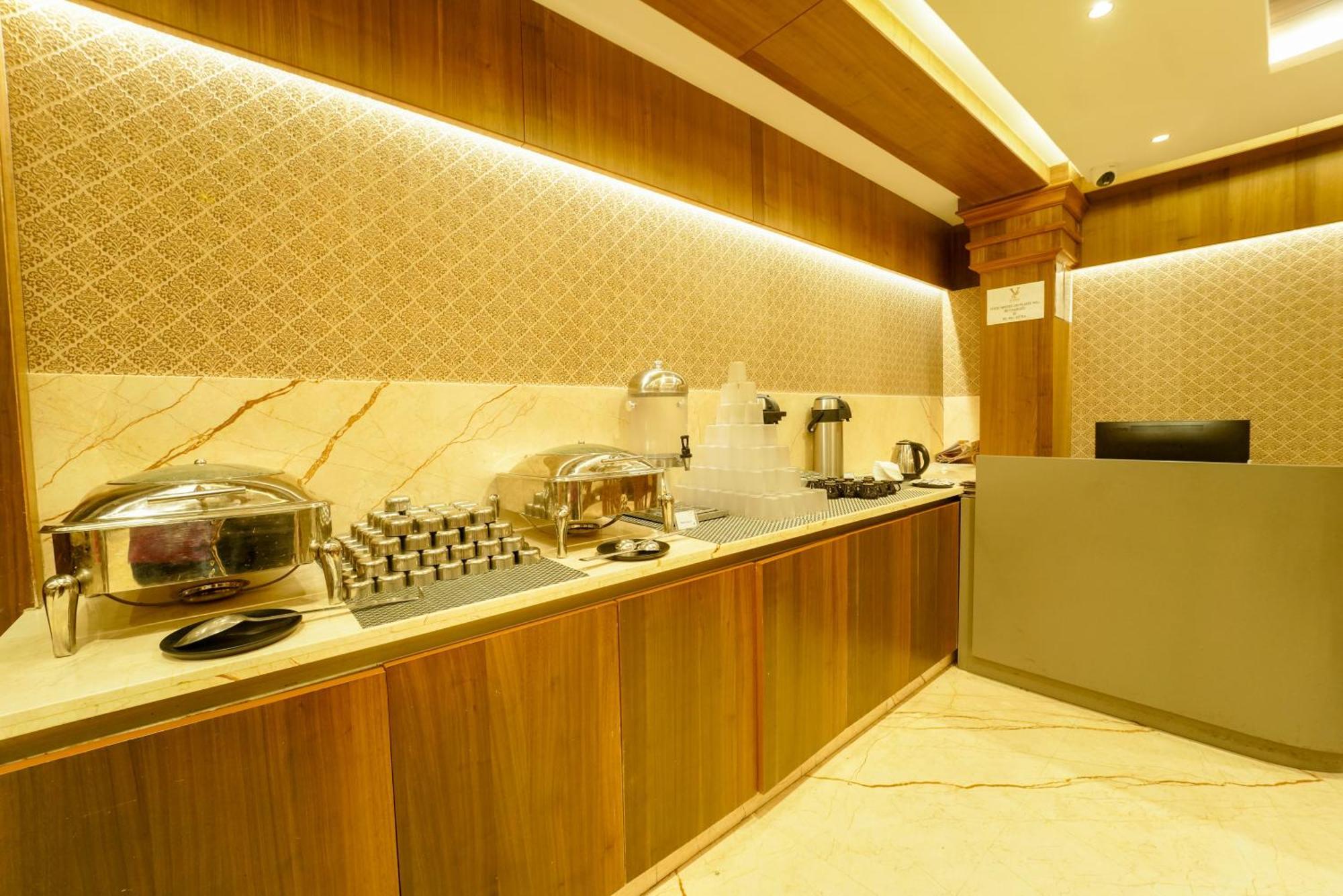 Yuvraj Le: Royale 3* Mysore