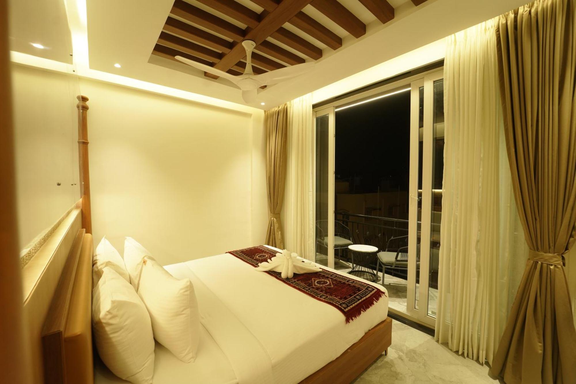 Yuvraj Le: Royale 3* Mysore