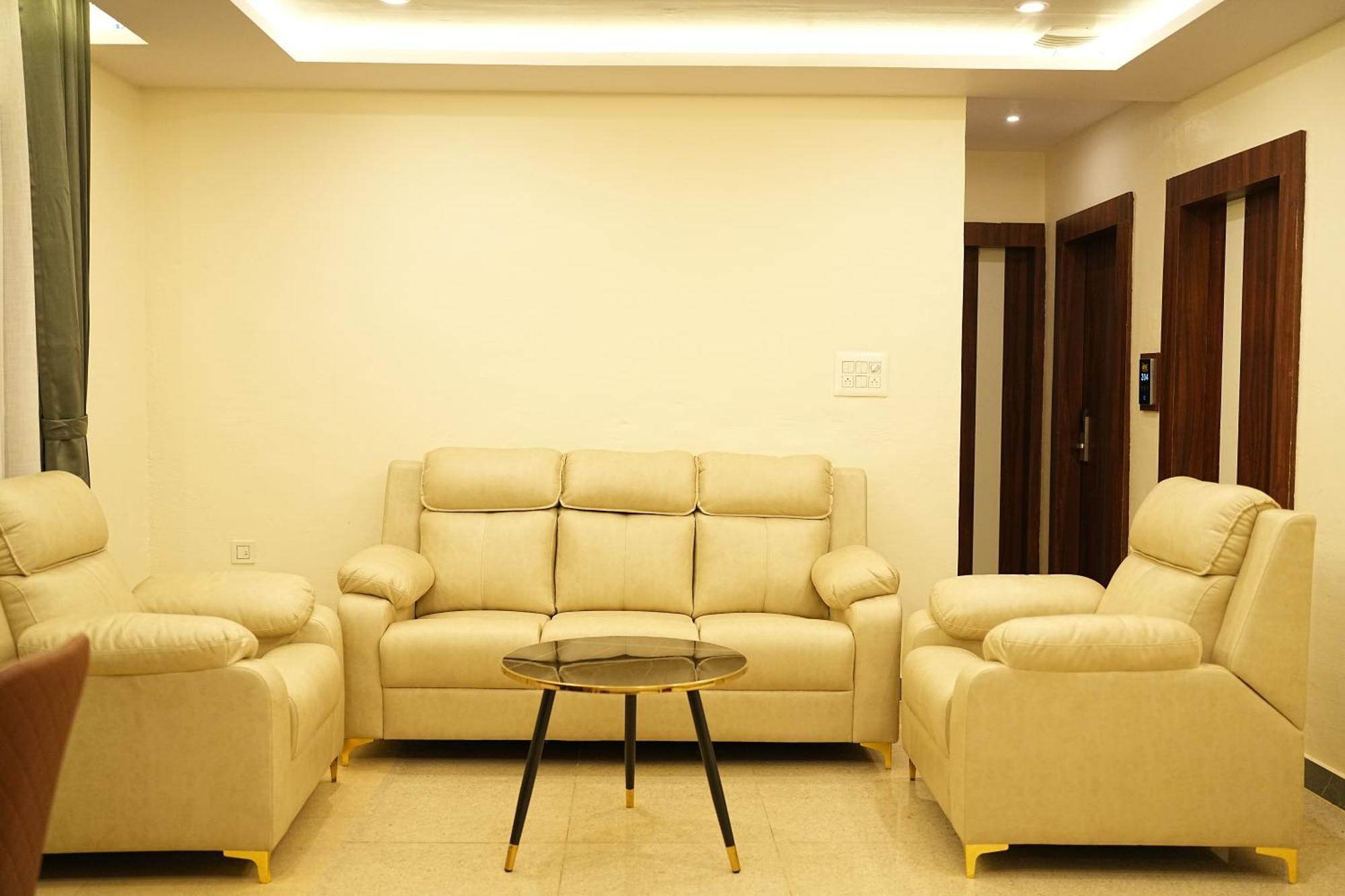 Elite * Mysore