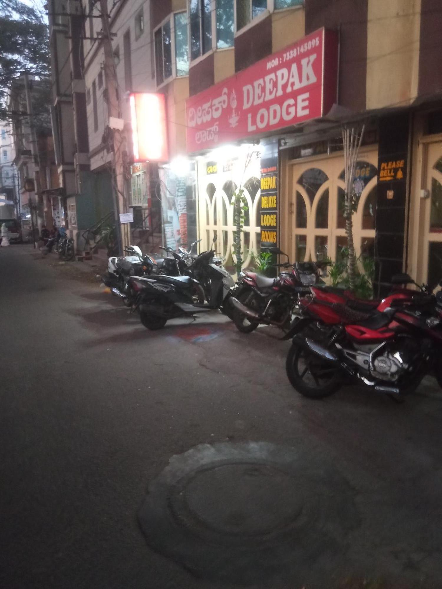 Deepak Residency Walkable Distance From Ksrtc Busstand 3*