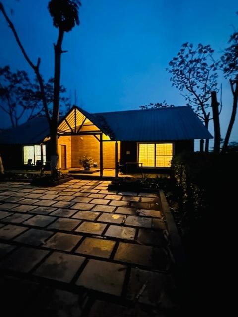 1000 Silvers -farm Villa *