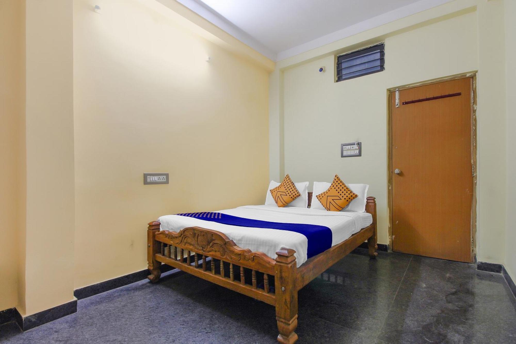 O H K Residency 2* Mysore