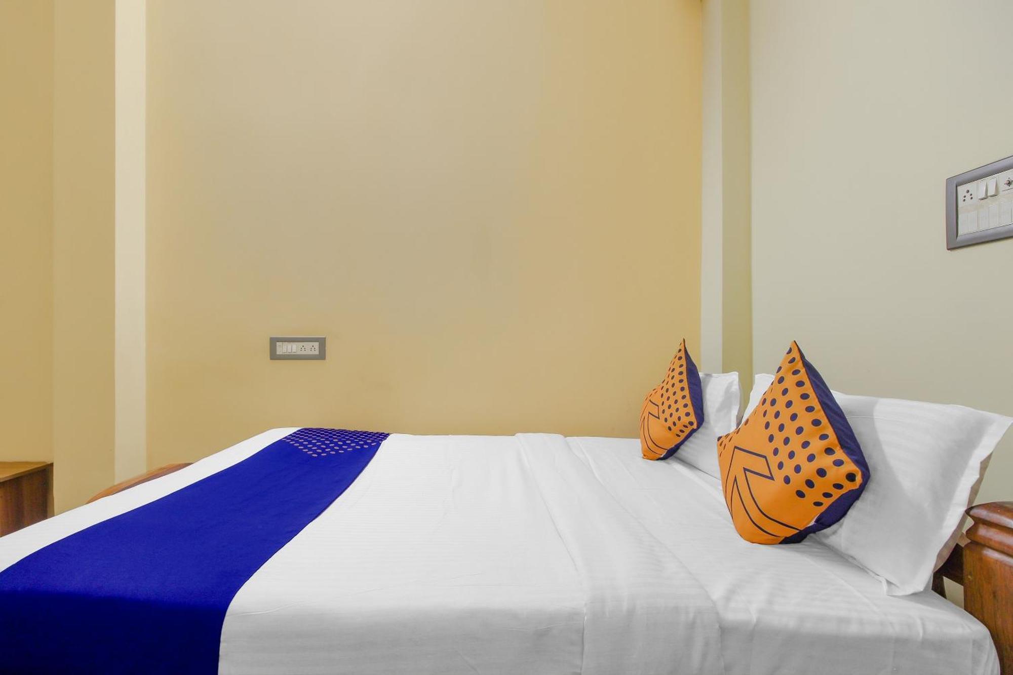 Hotel O H K Residency Mysore