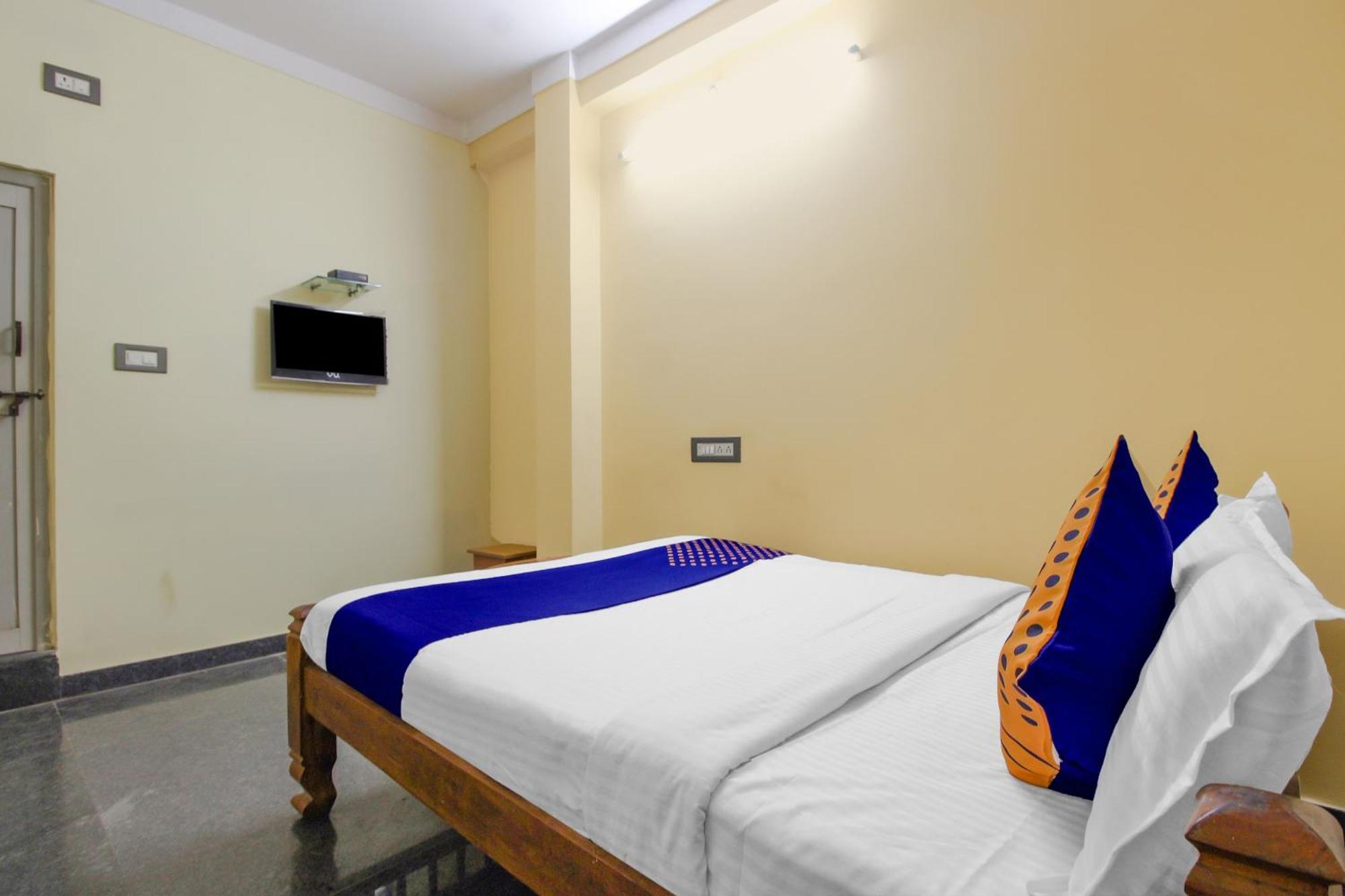 Hotel O H K Residency Mysore