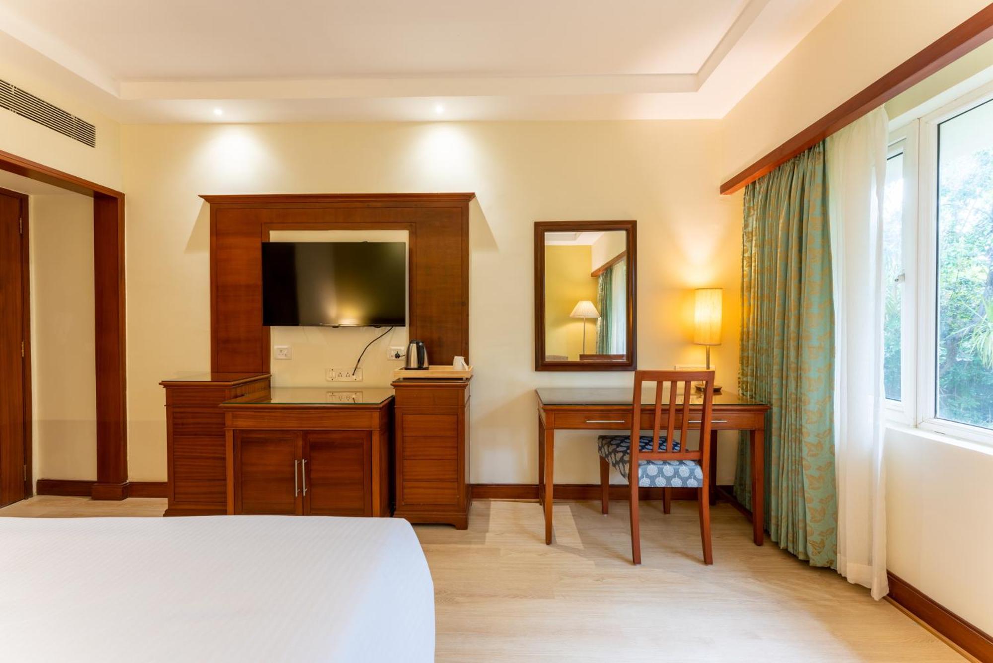 Club Mahindra Golden Landmark,