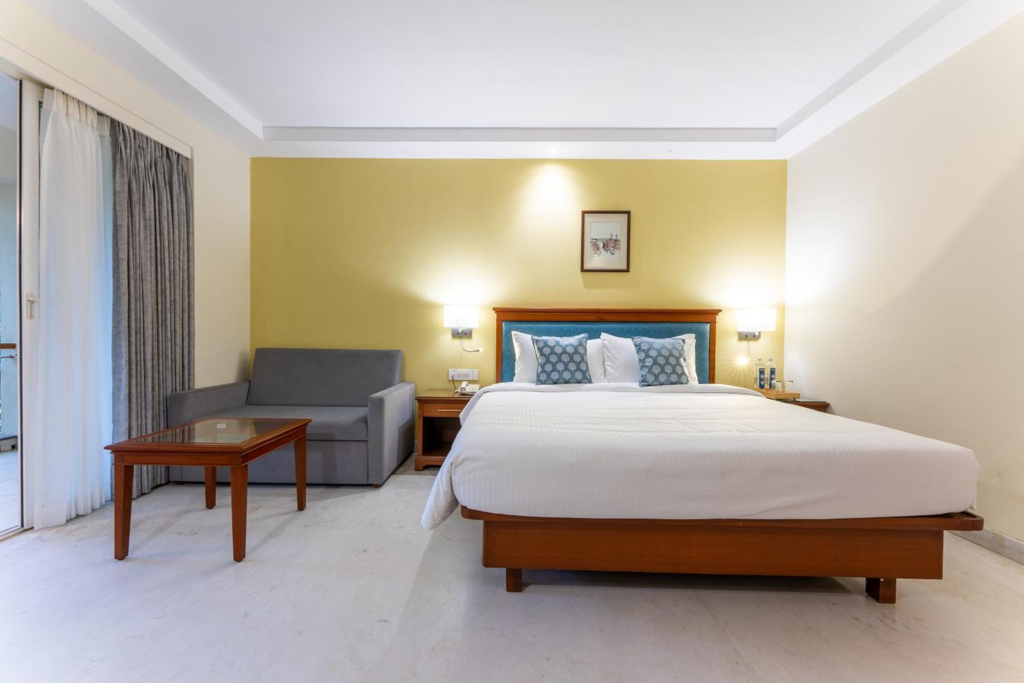 Club Mahindra Golden Landmark, Resort