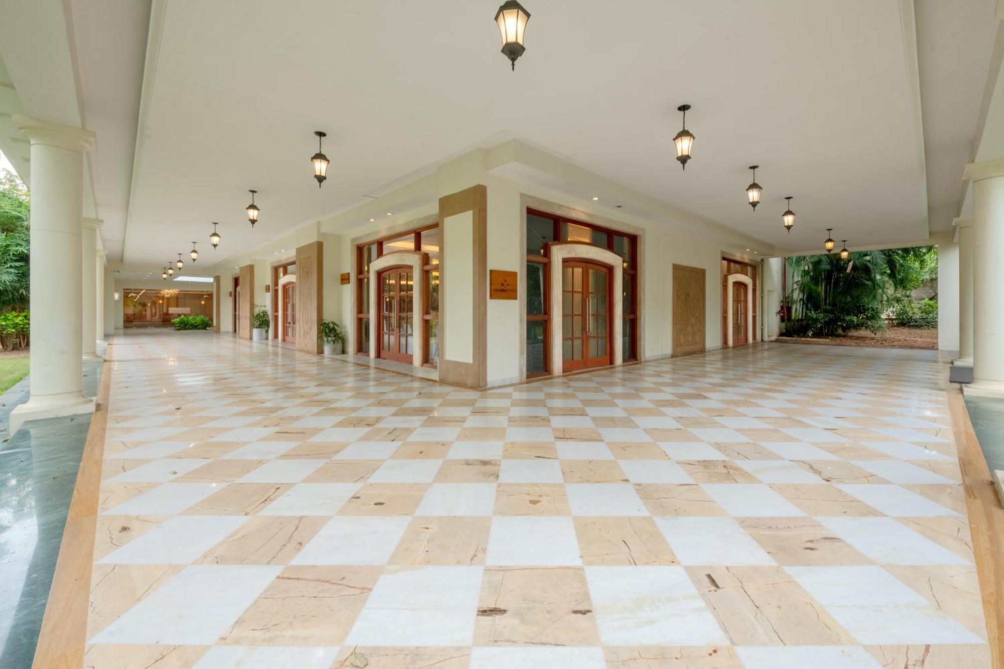 Resort Club Mahindra Golden Landmark,