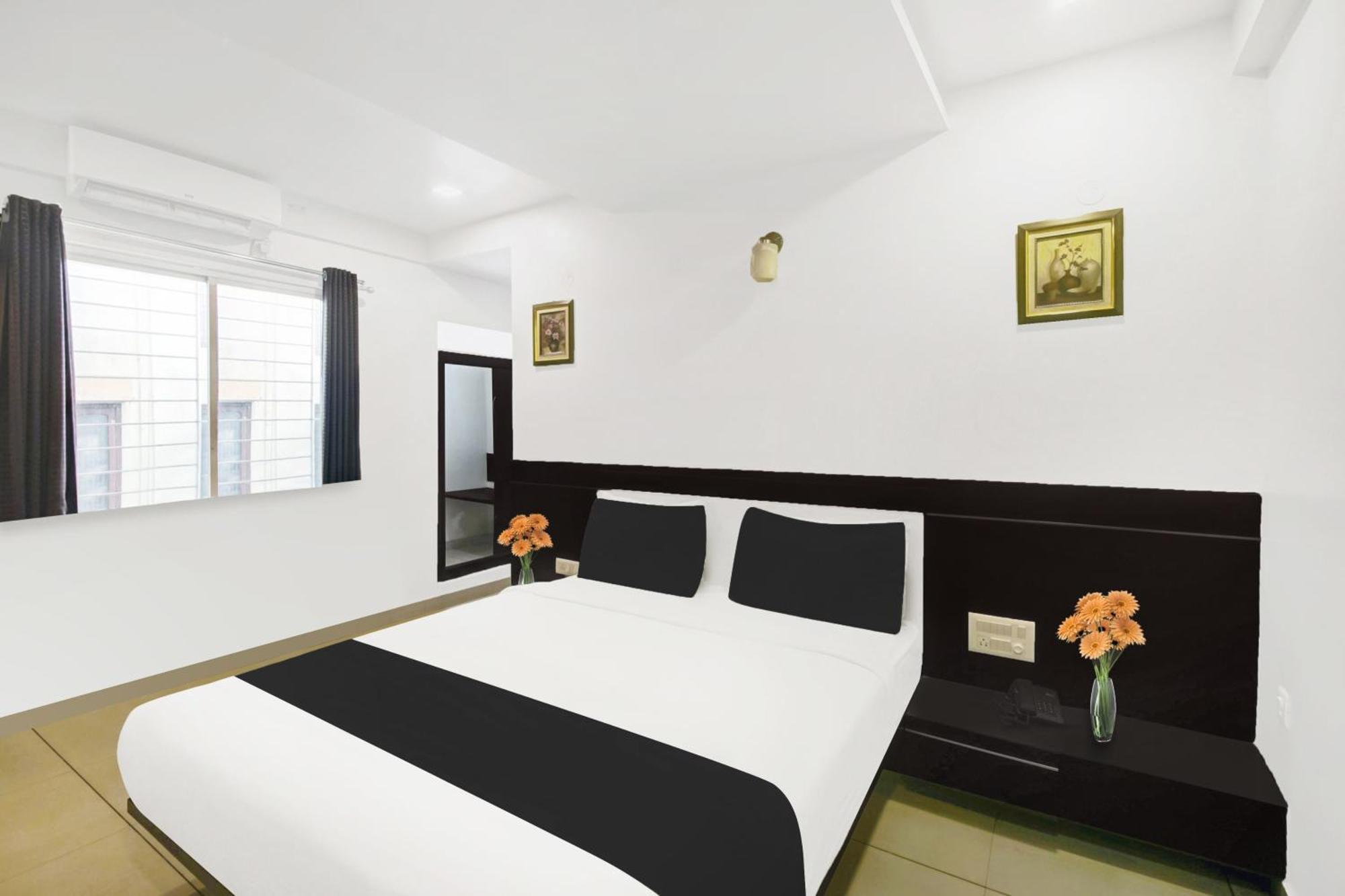 Hotel Townhouse Center Near Palace Formerly Aavass