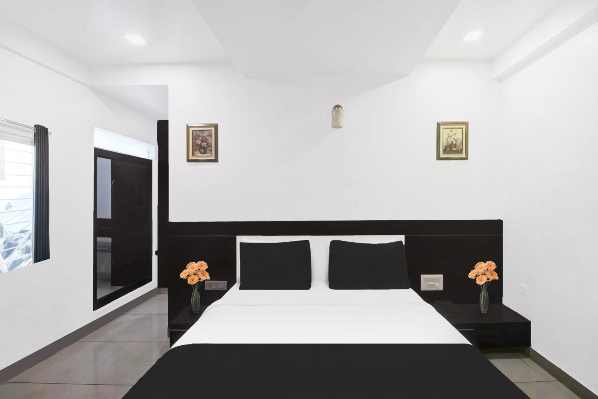 Hotel Townhouse Center Near Palace Formerly Aavass Mysore