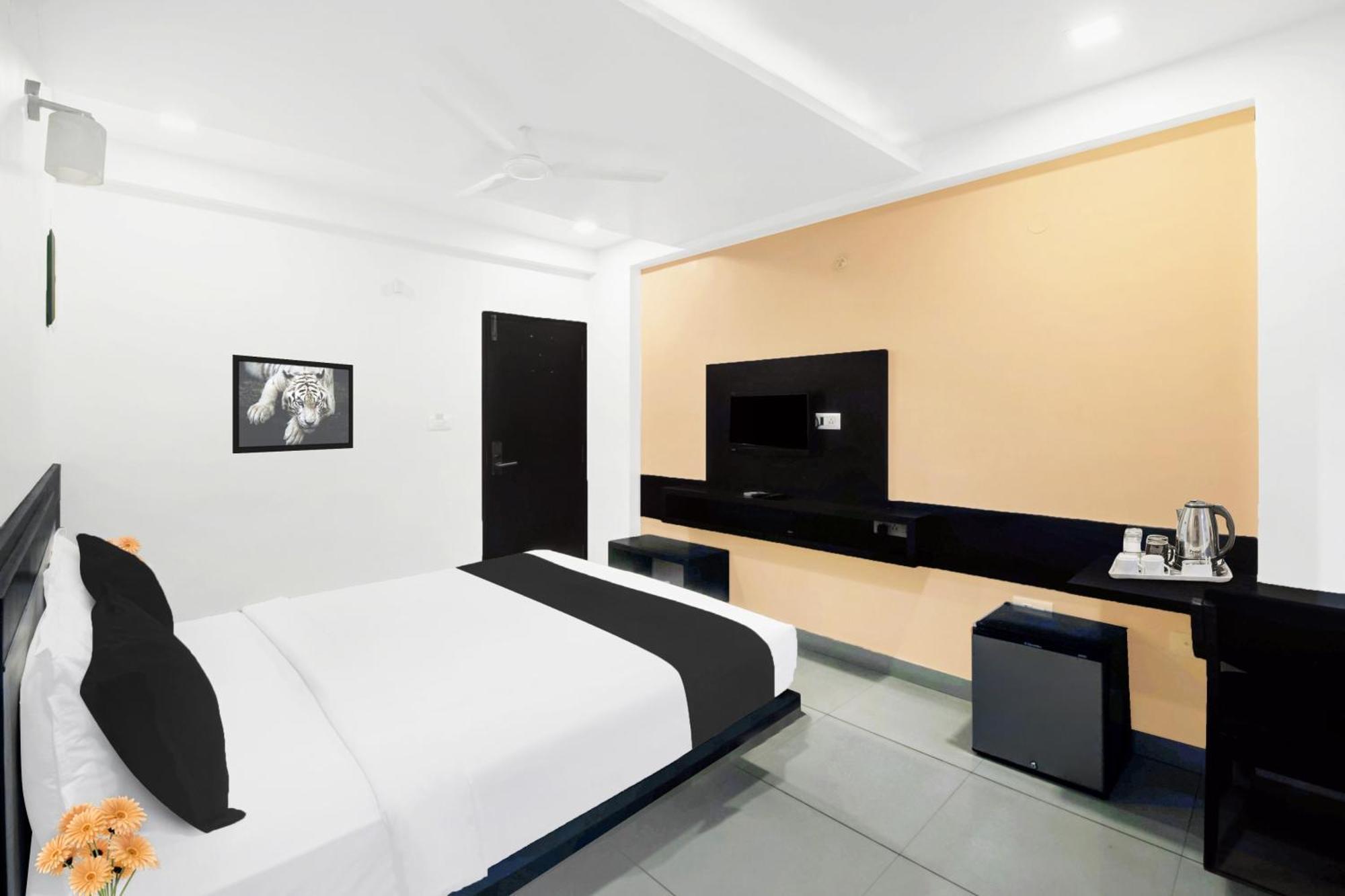 Townhouse Center Near Palace Formerly Aavass Hotel *