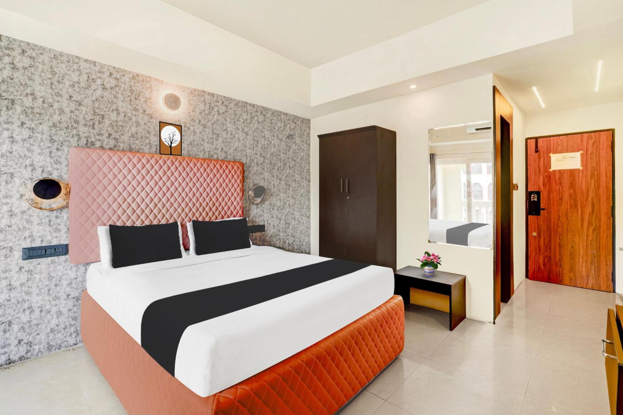 Hotel Super Townhouse