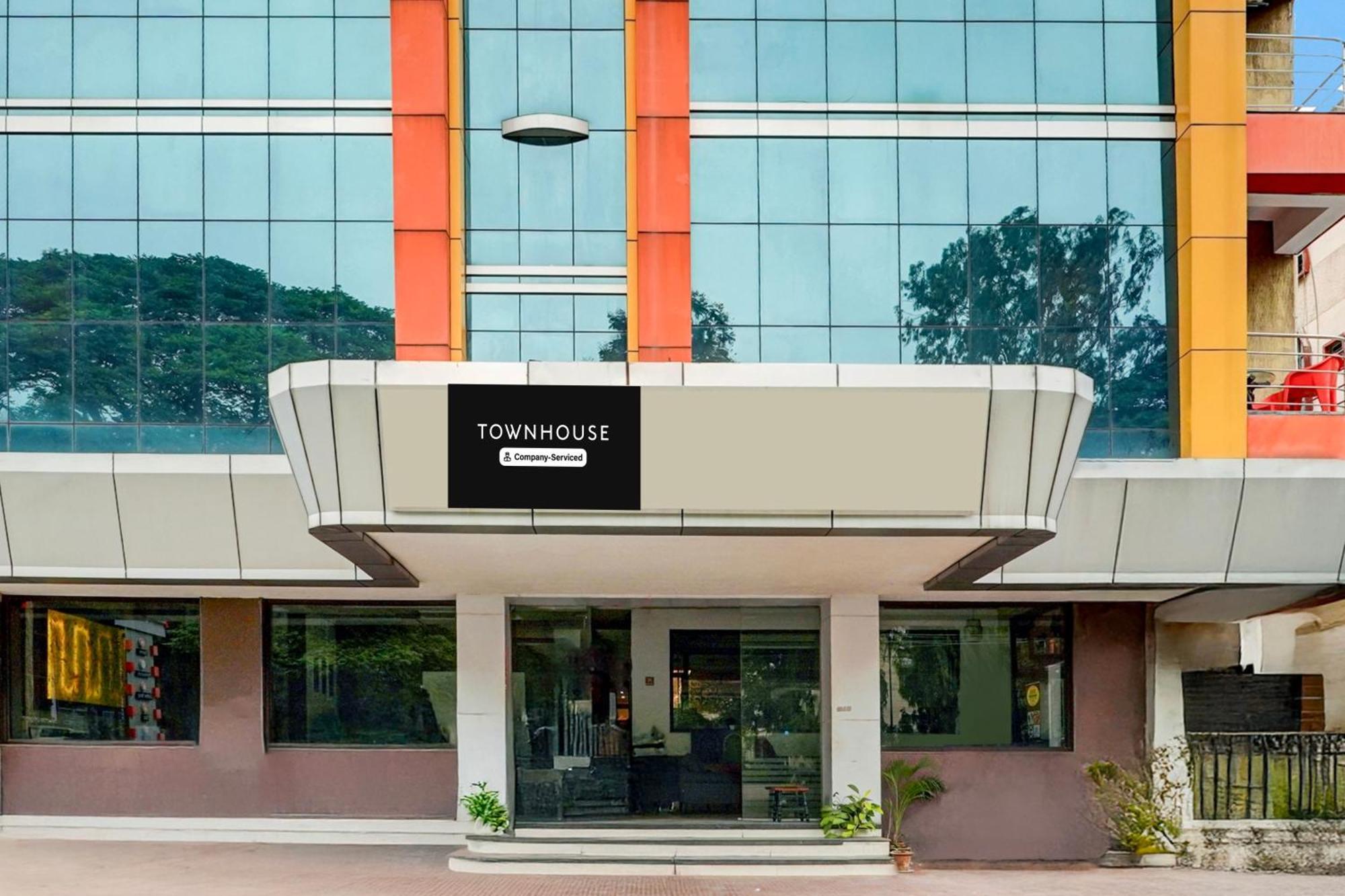 Super Townhouse Mysore