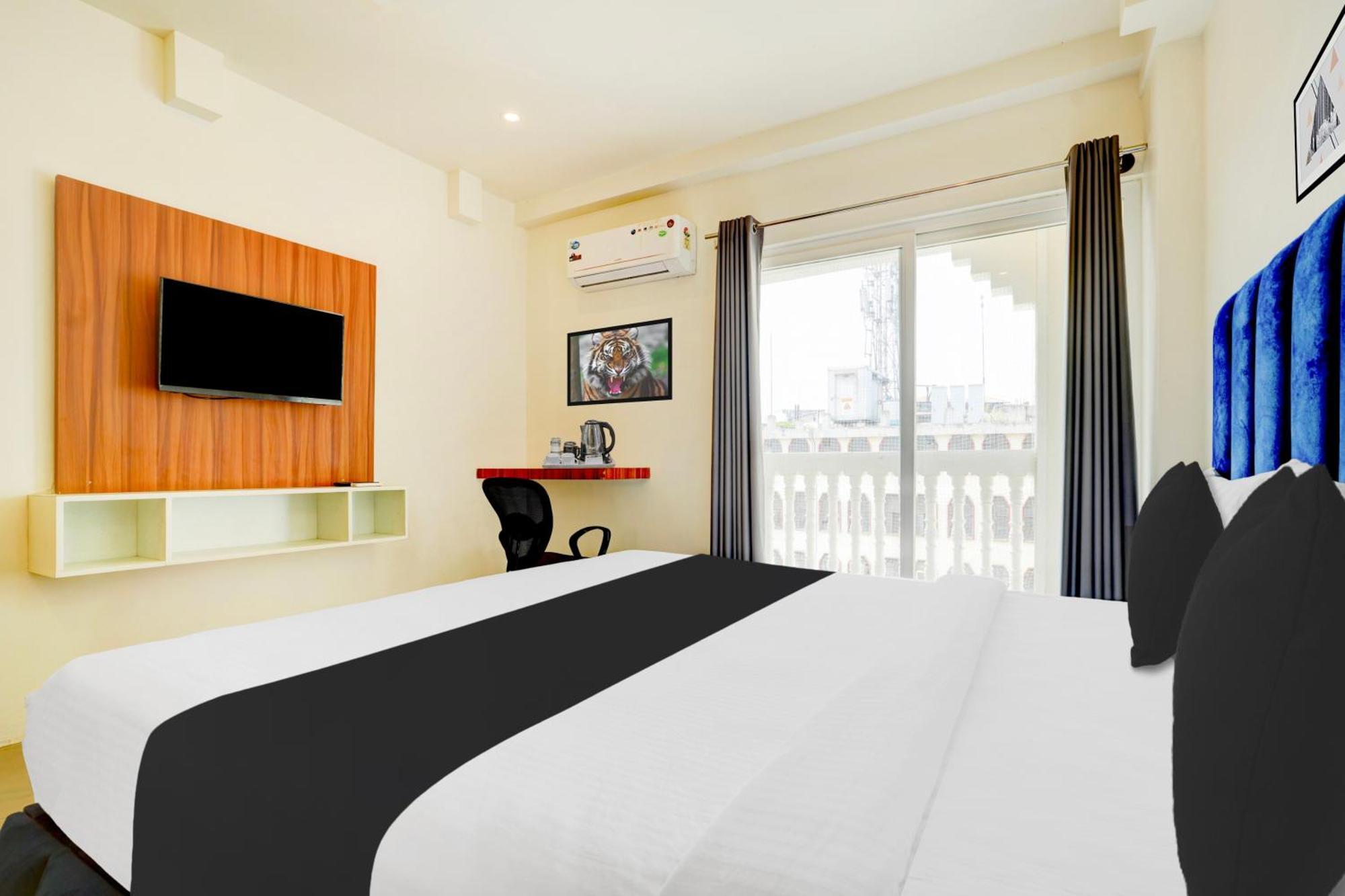 Super Townhouse Hotel Mysore
