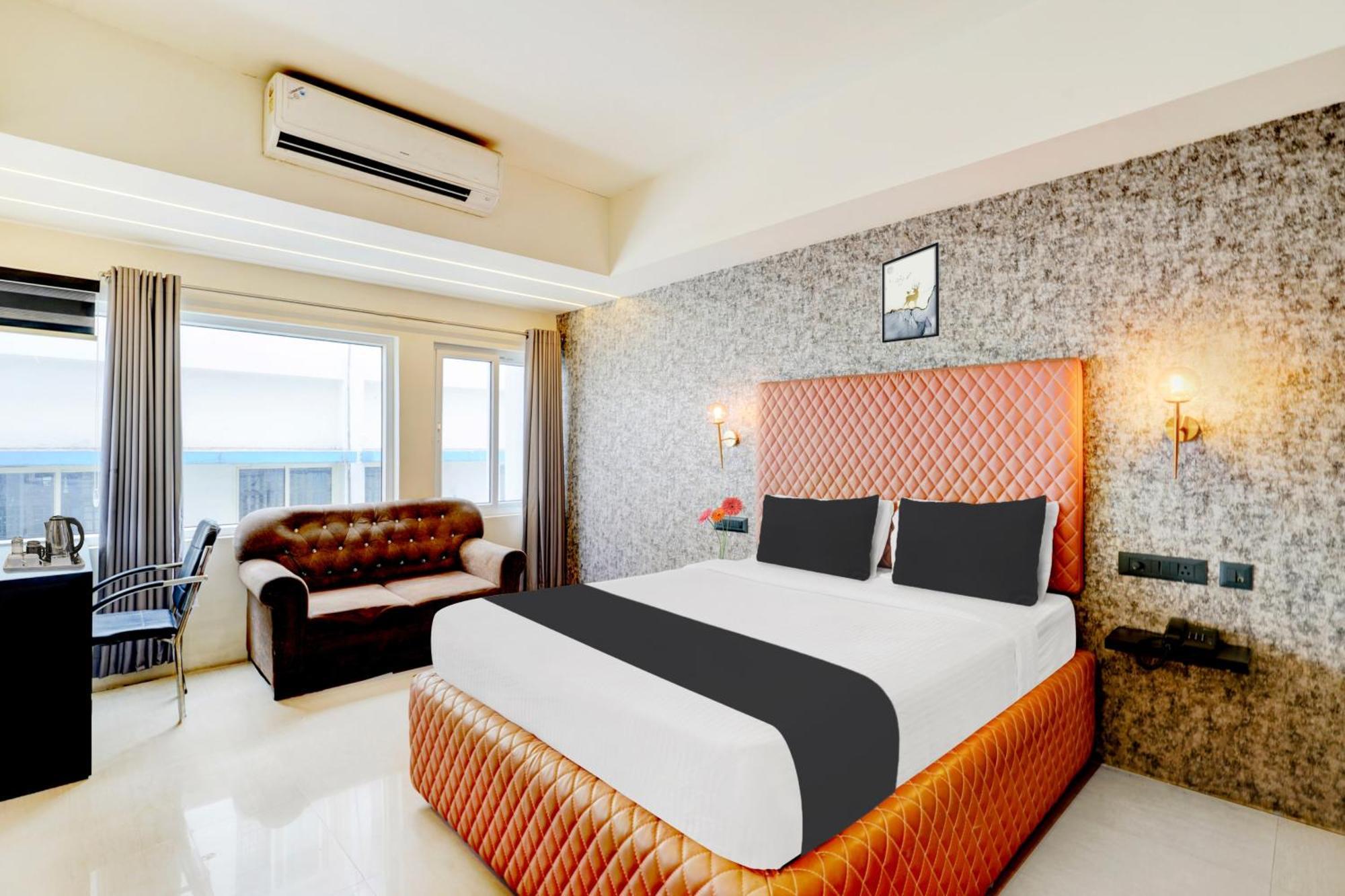 Super Townhouse Hotel 3*