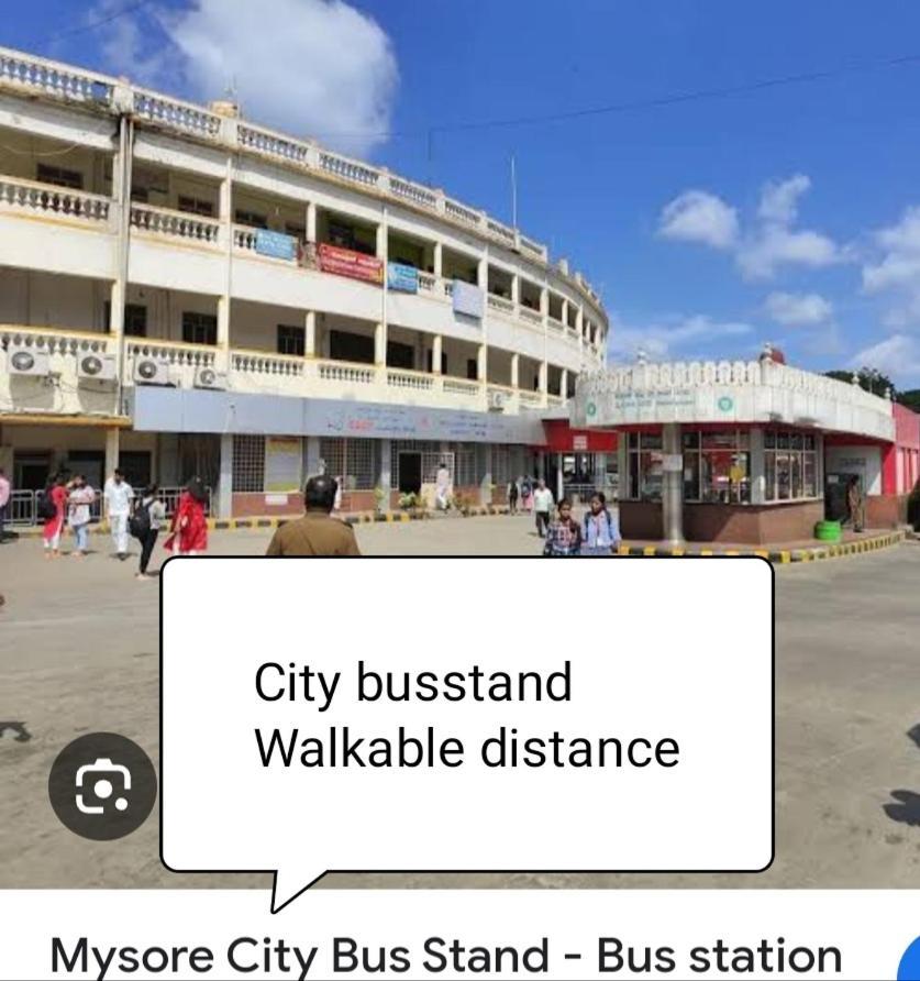 Hotel Deepak Residency Walkable Distance From Ksrtc Busstand Mysore