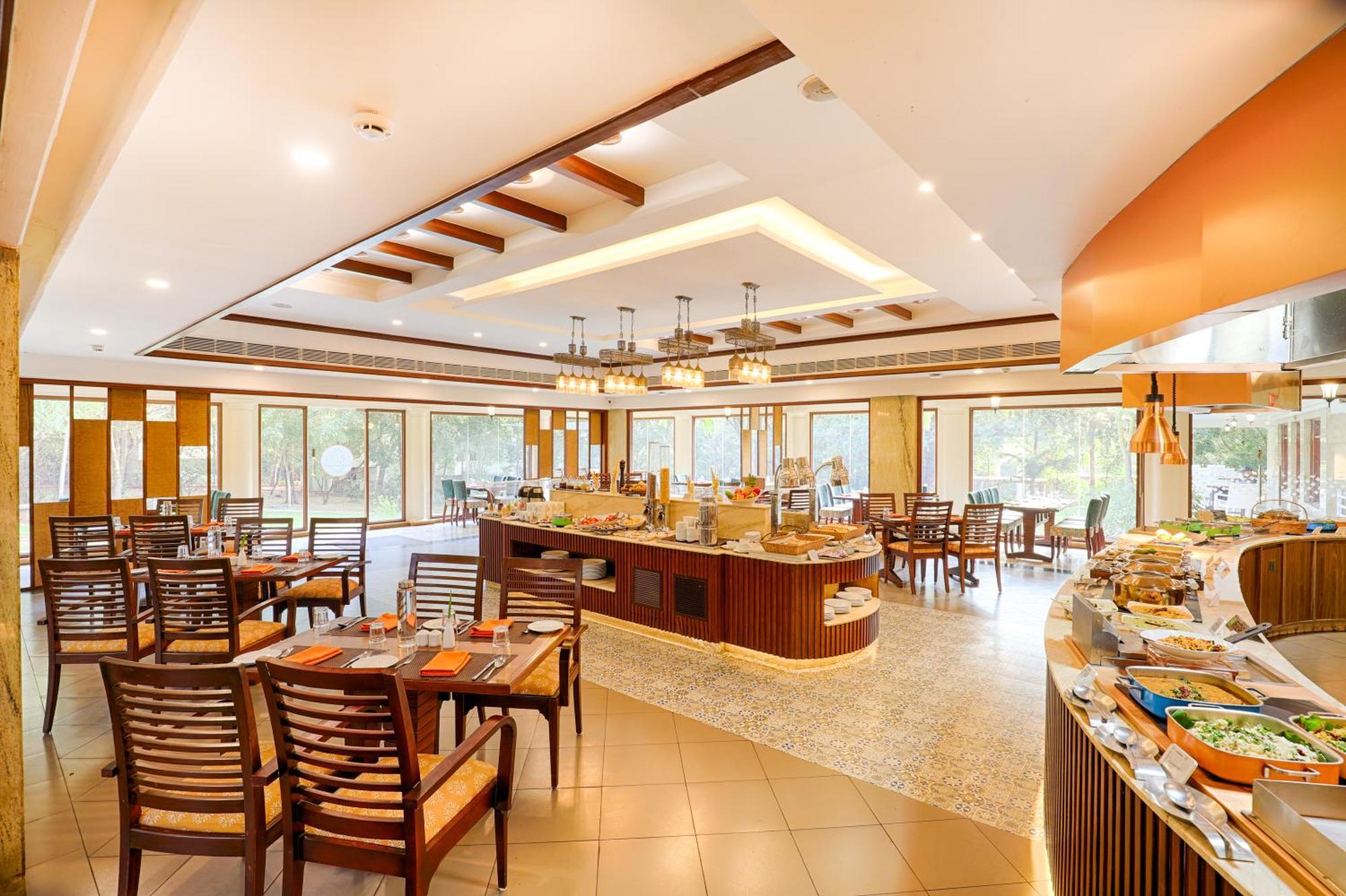 Resort Club Mahindra Golden Landmark, *