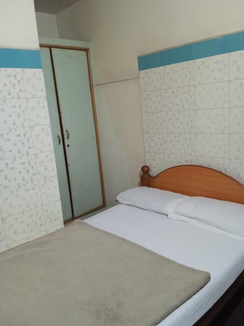Sharada Kk Residency *