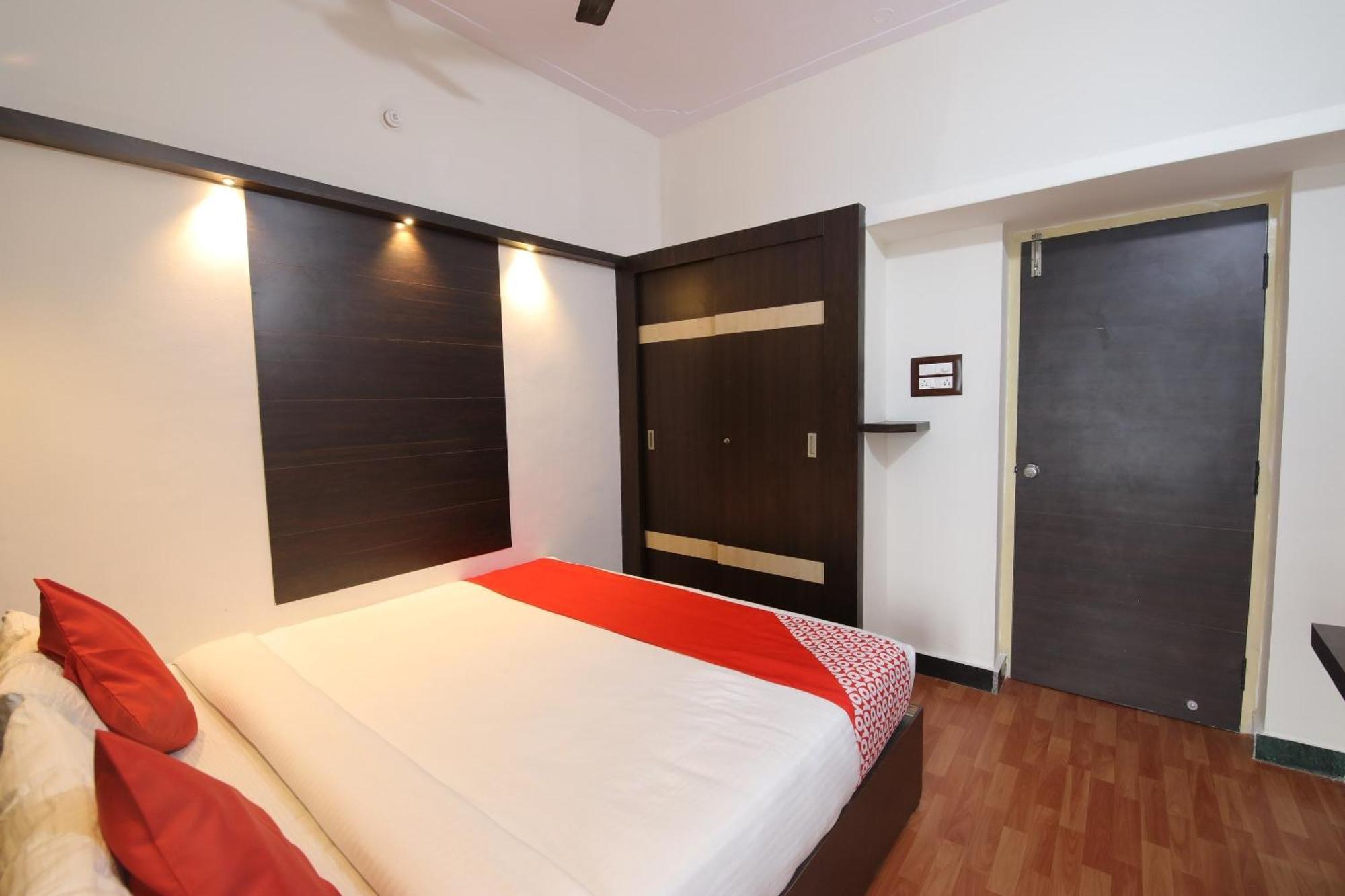 Hotel Collection O Royal Mysore