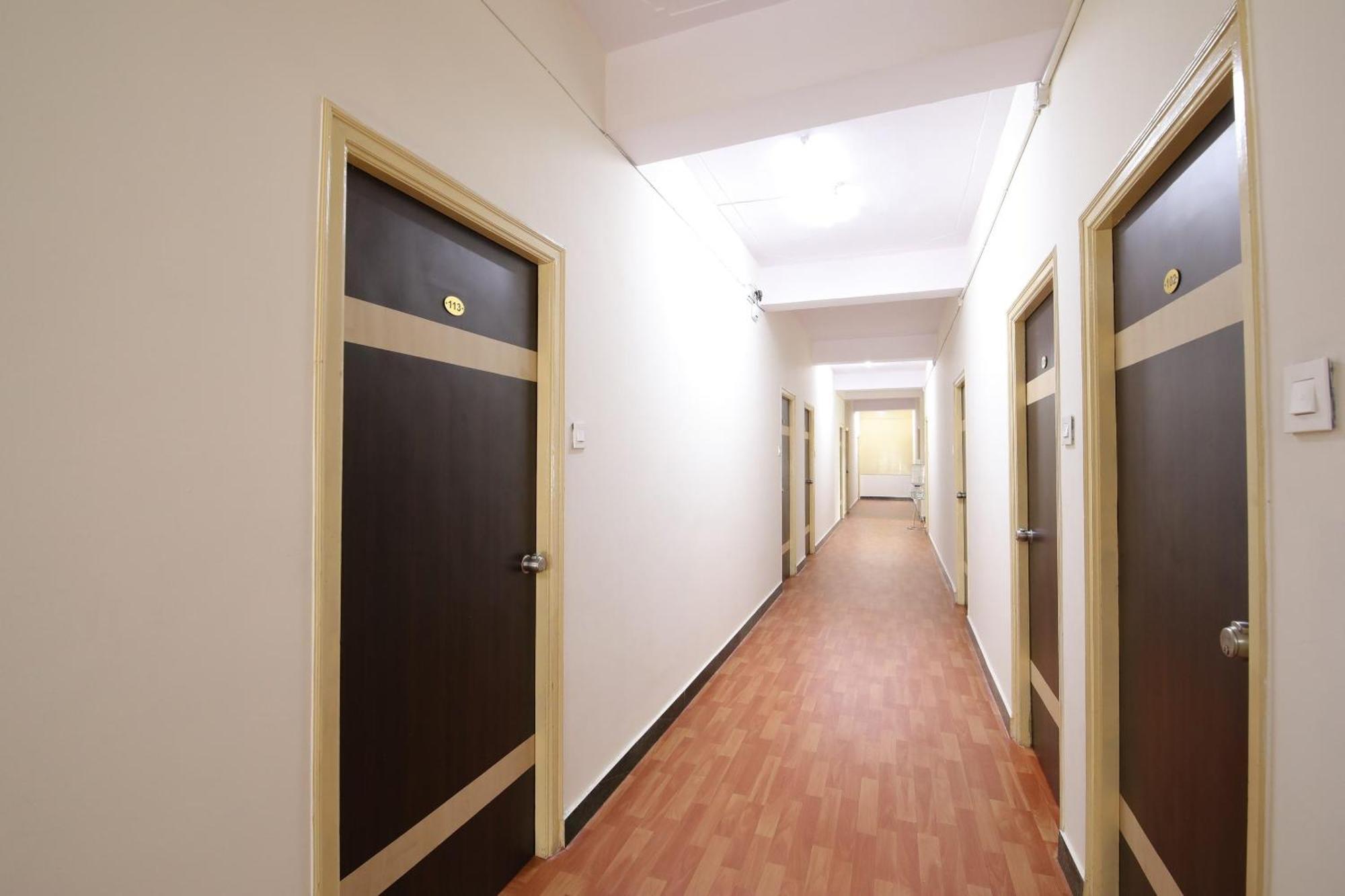 Hotel Collection O Royal Mysore