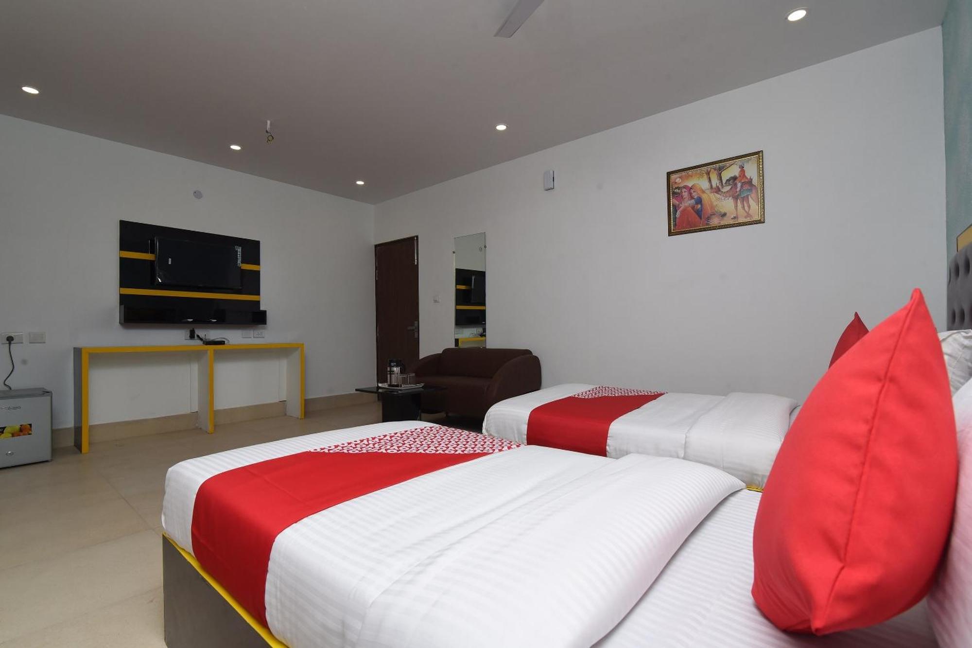 O New Vinay Residency * Indirapuram