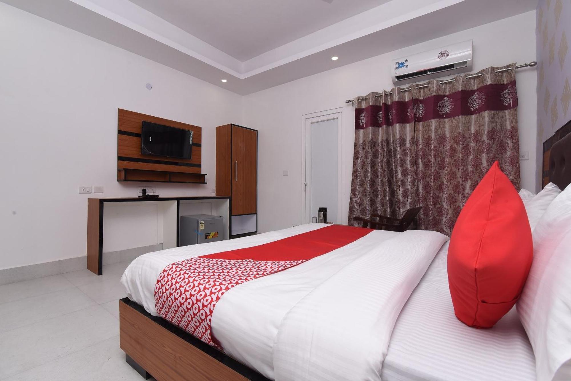 O New Vinay Residency * Indirapuram