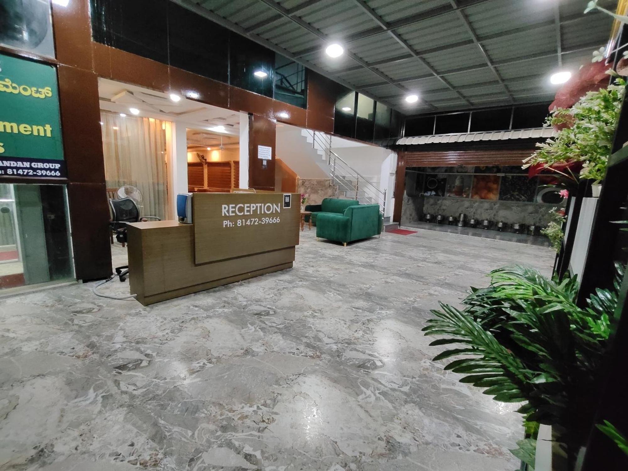 Nandan Suits 3*