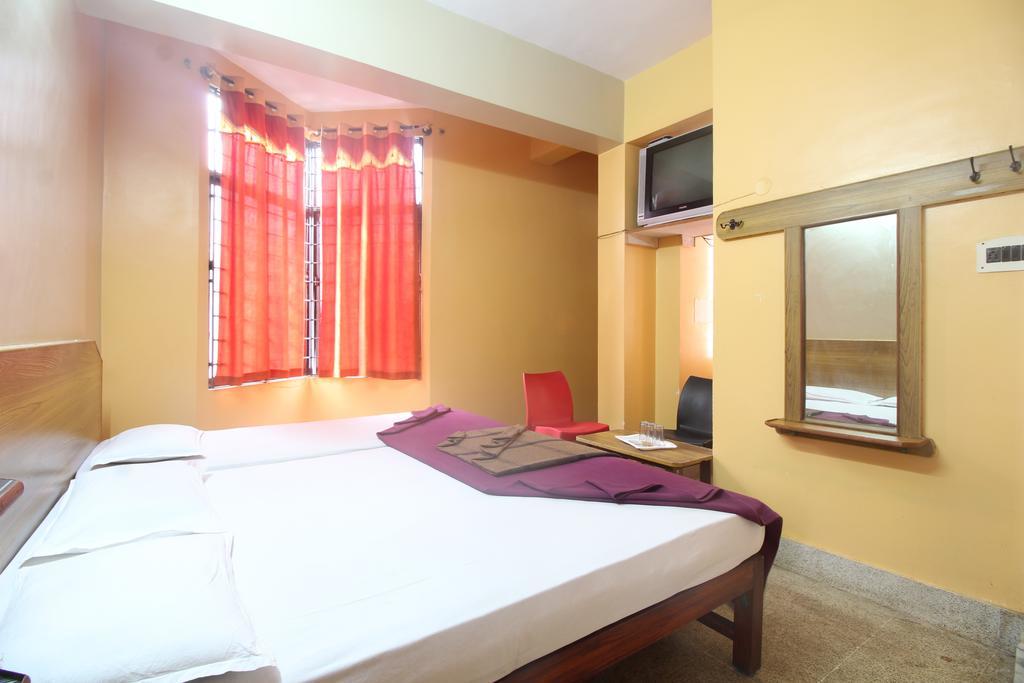 Shiva Guru Comforts Lodge Mysore