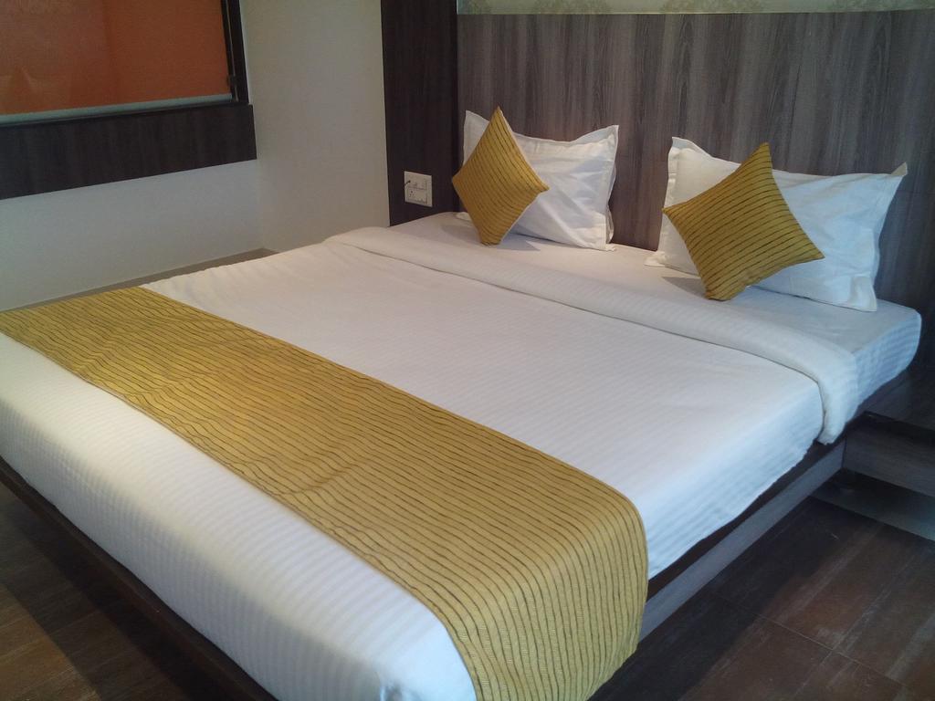 Sepoy Grande Hotel 3*