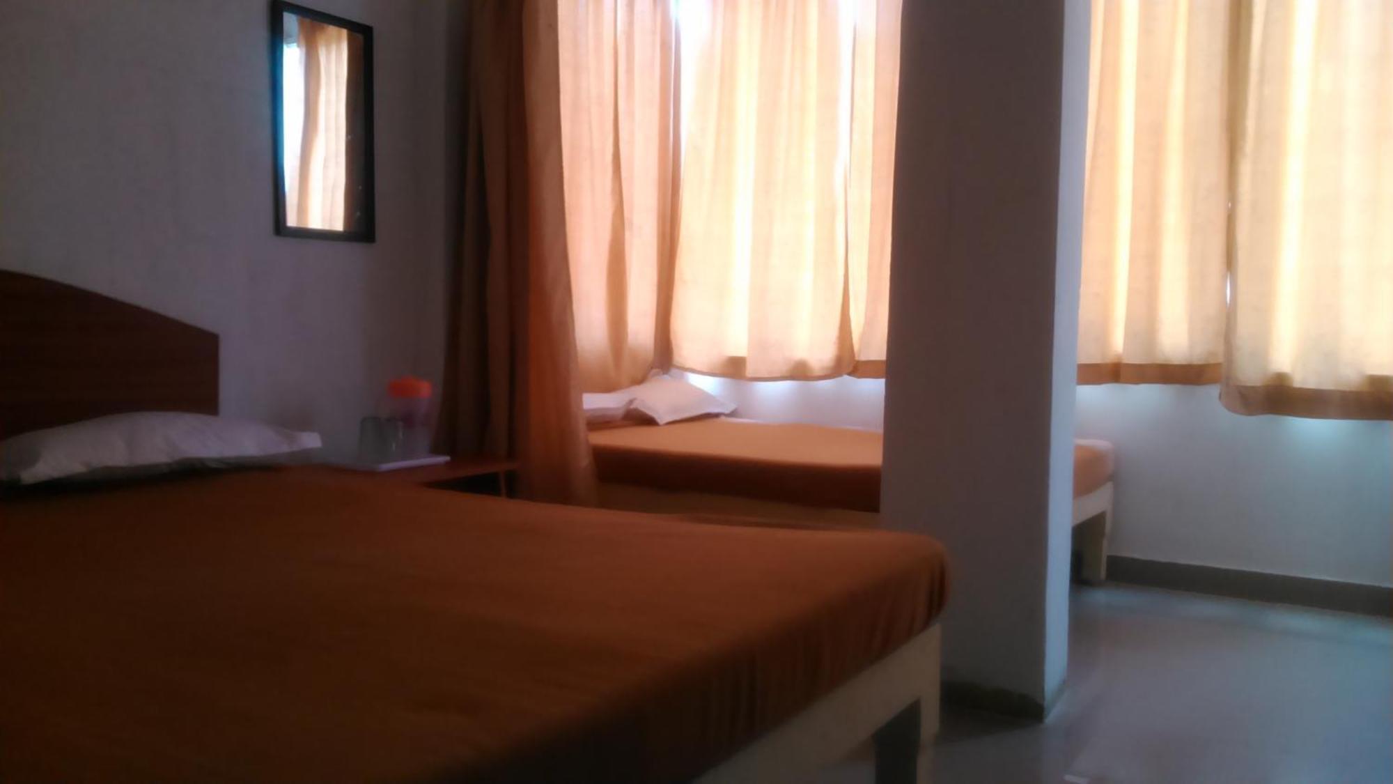 Galaxy Comforts Hotel