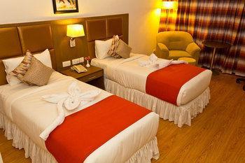 Hotel Oyo Premium 4*