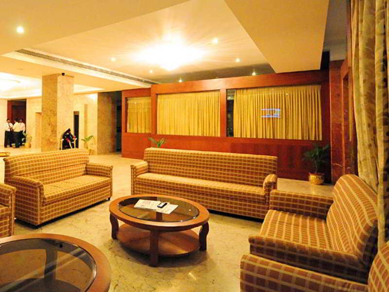 Adeline Hotel