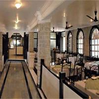 Bombay Tiffanys Lodge