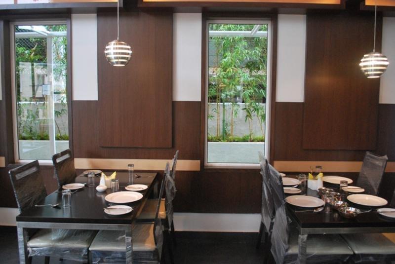 Jade Garden Hotel